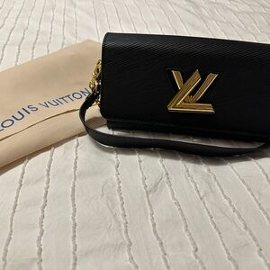 LV Black and Gold Women's Bag